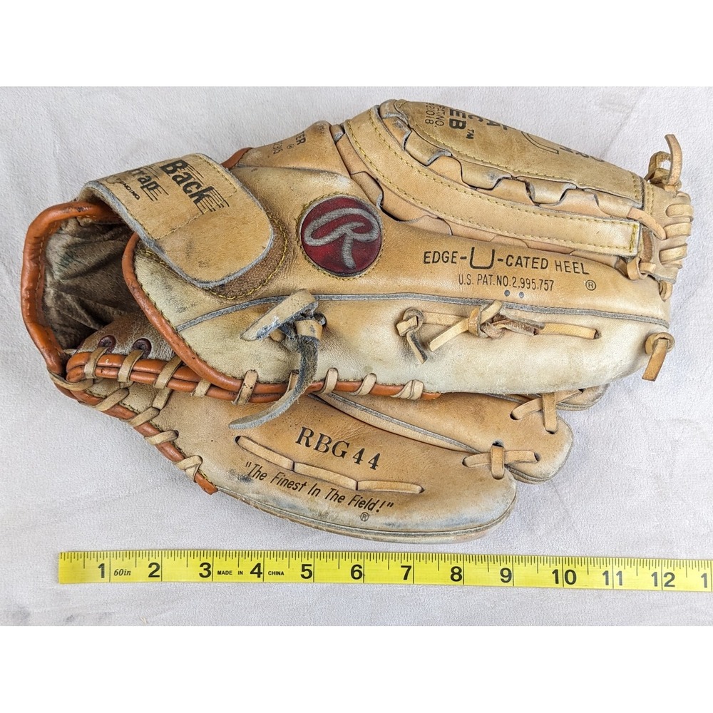 Rawlings RBG44 12.5 Reggie Jackson Right Hand Thrower Adjustable Strap